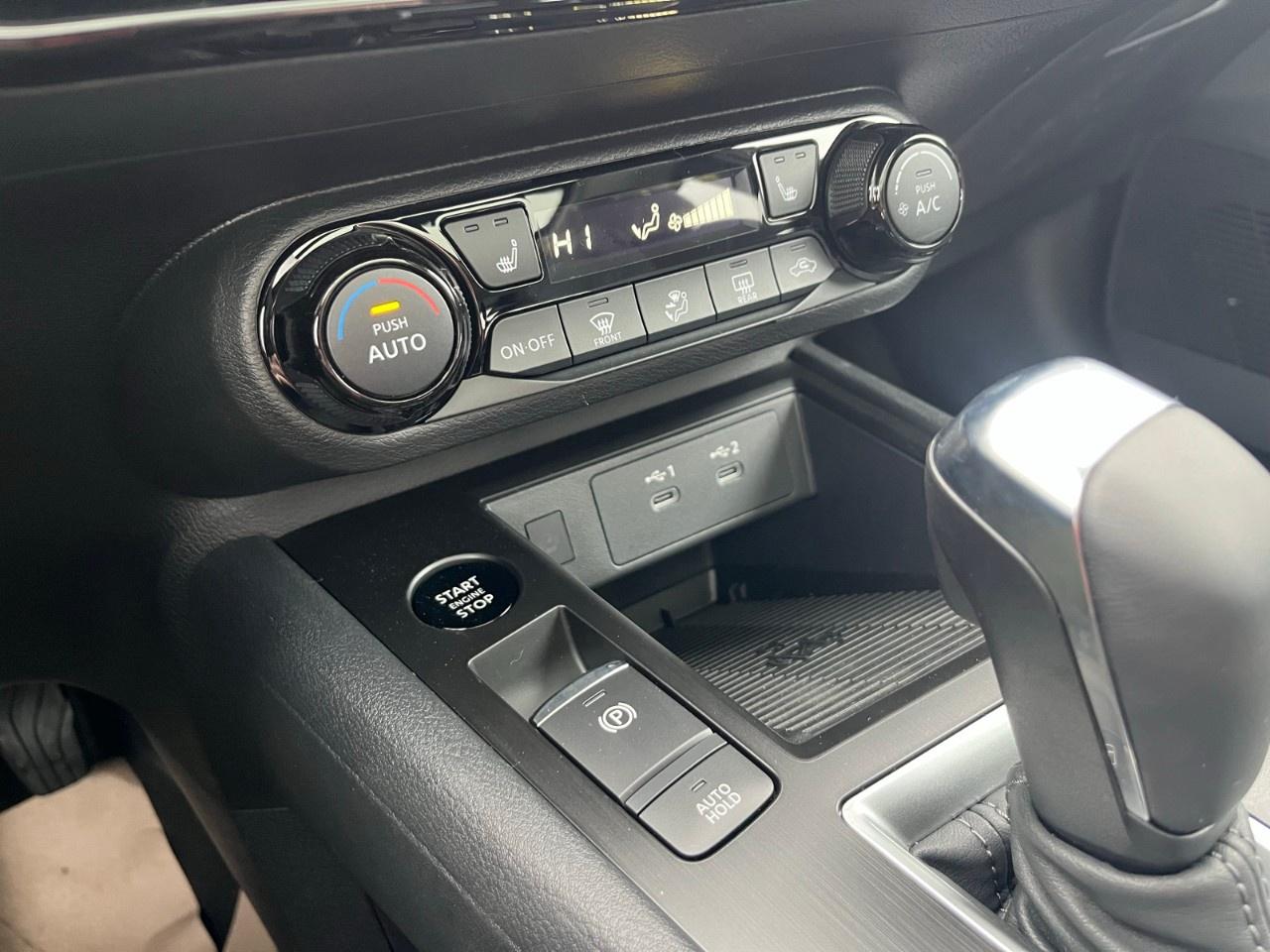 2026 Nissan Kicks SV AWD Photo