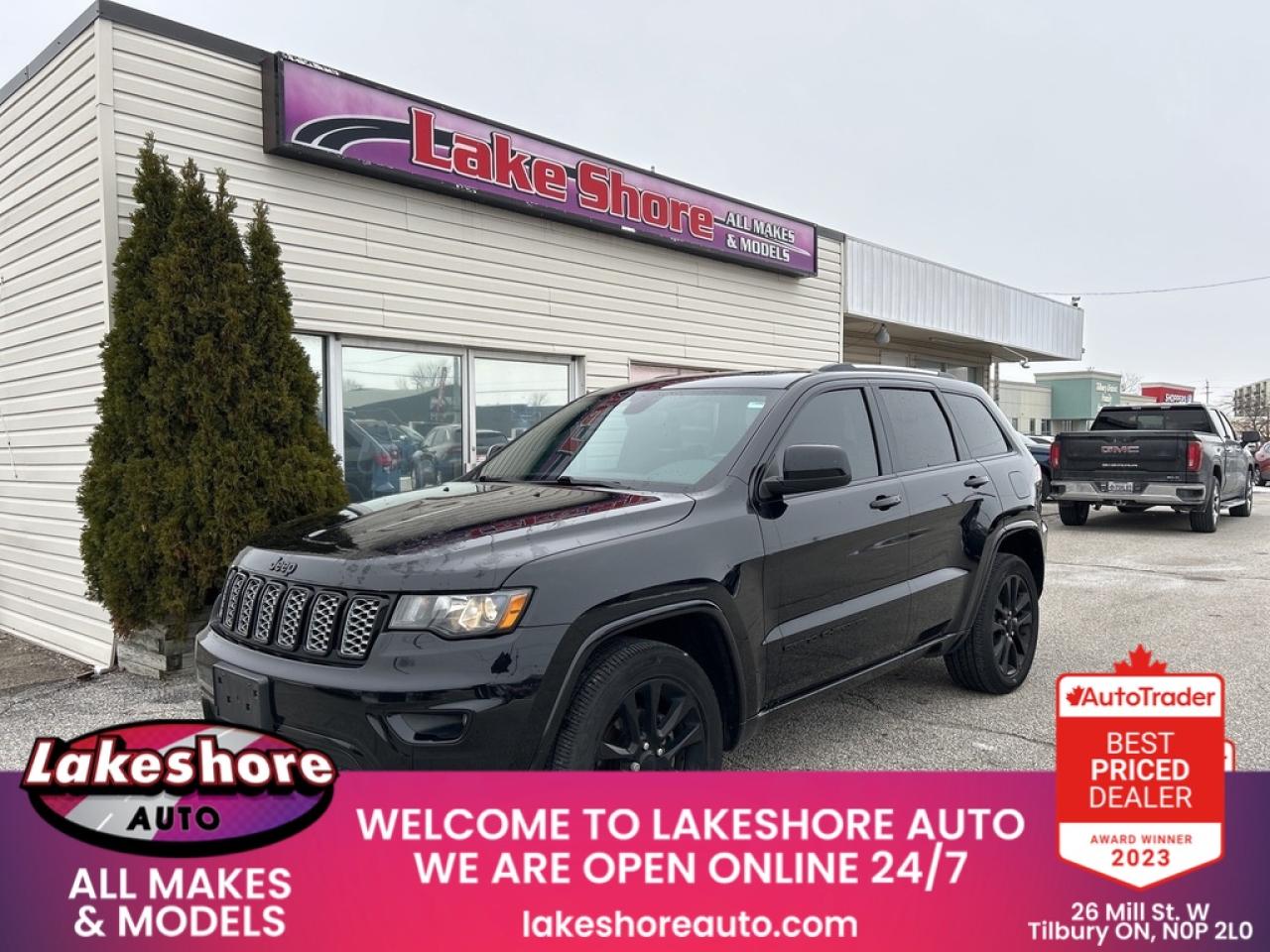 Used 2018 Jeep Grand Cherokee Laredo Altitude IV for sale in Tilbury, ON