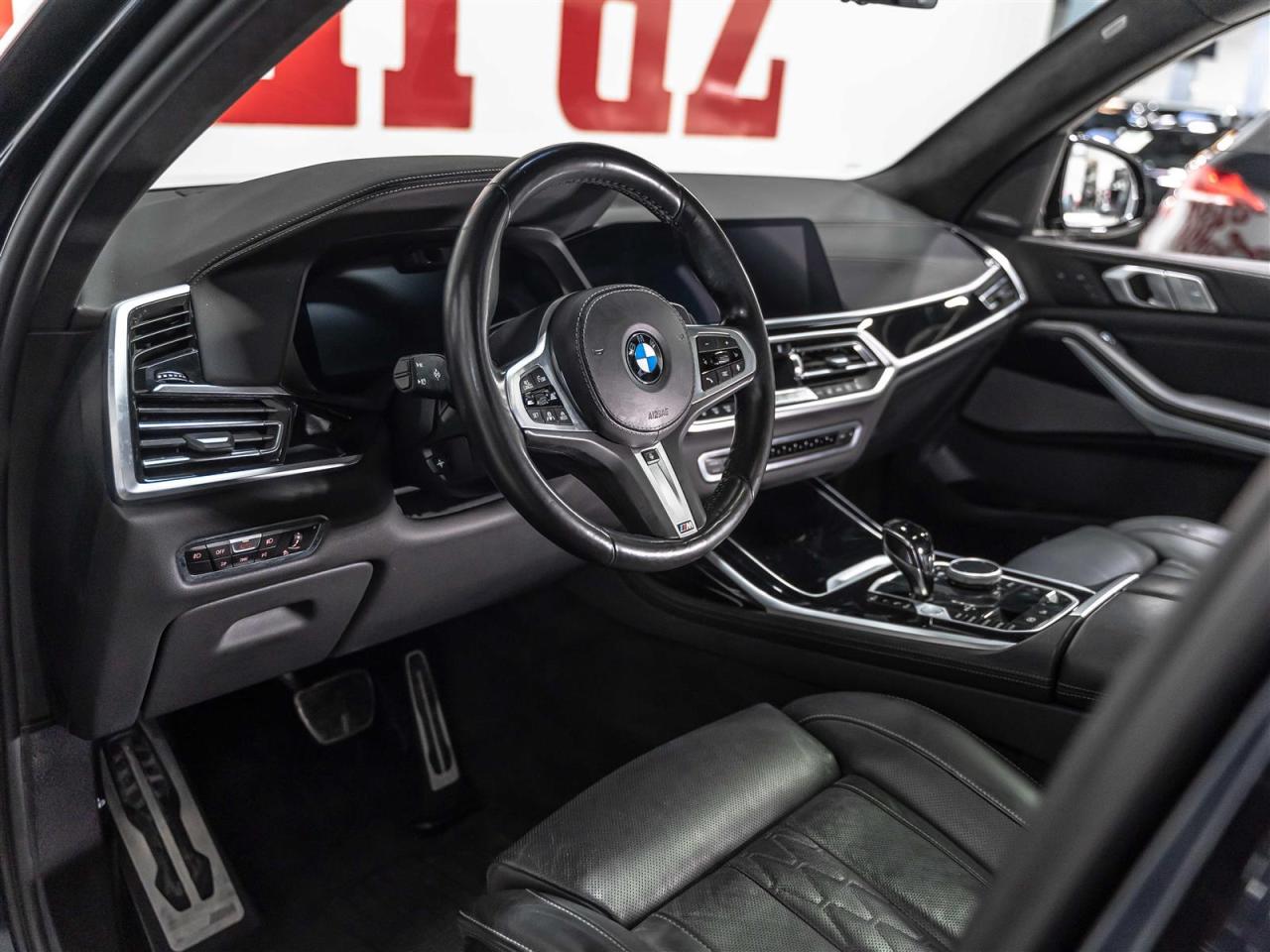 2022 BMW X7 M50i|M AERODYNAMICS|INDIVIDUAL|MASSAGE|LASER LIGHTS|ADAPT CRUISE Photo