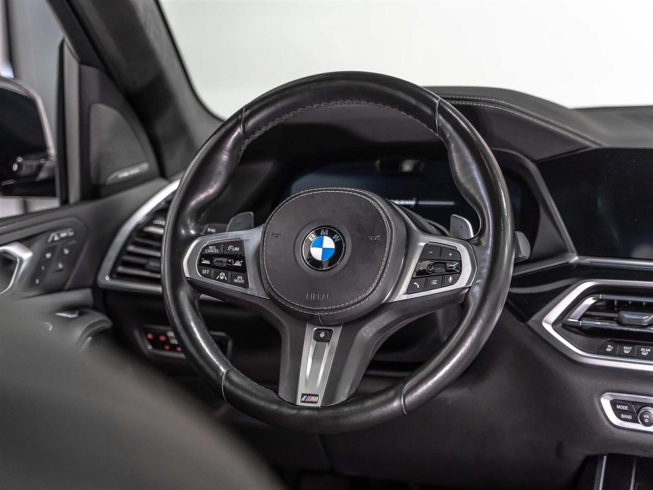 2022 BMW X7 M50i|M AERODYNAMICS|INDIVIDUAL|MASSAGE|LASER LIGHTS|ADAPT CRUISE Photo