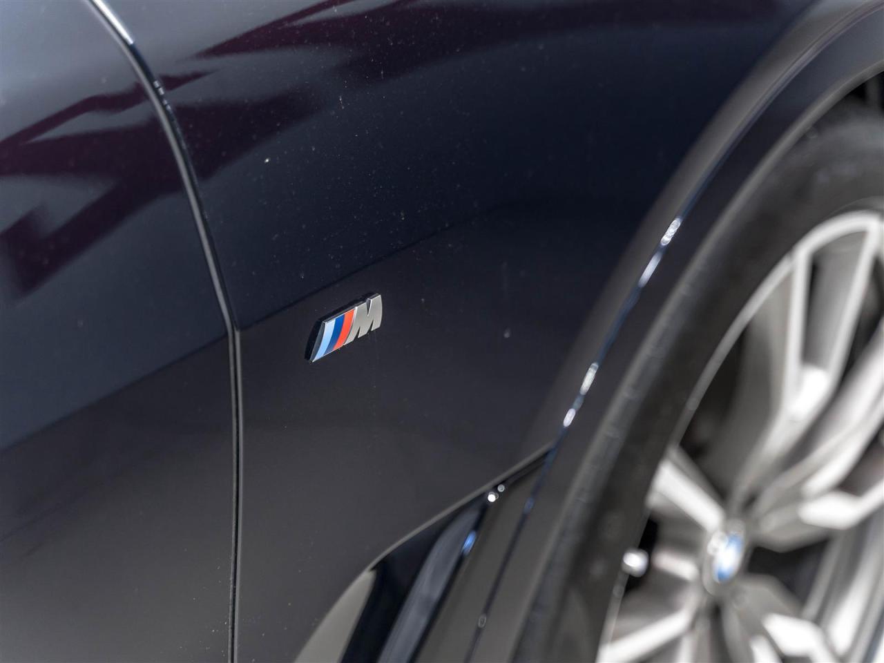 2022 BMW X7 M50i|M AERODYNAMICS|INDIVIDUAL|MASSAGE|LASER LIGHTS|ADAPT CRUISE Photo