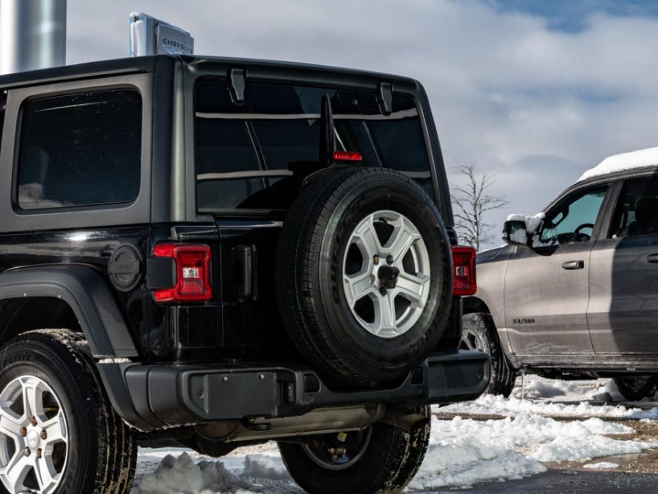 2020 Jeep Wrangler UNLIMITED SPORT Photo