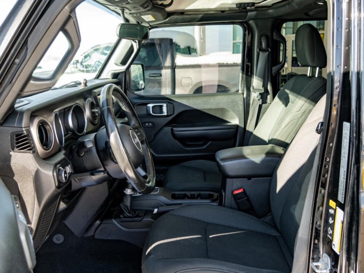 2020 Jeep Wrangler UNLIMITED SPORT Photo