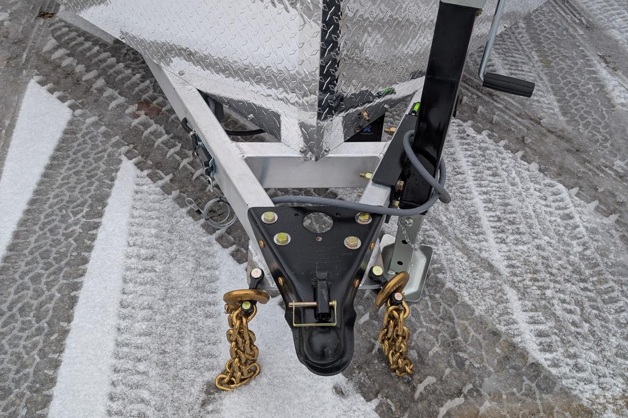 2025 Canadian Trailer Company 7x14 V Nose Cargo Trailer Aluminum Tandem Axle Photo7