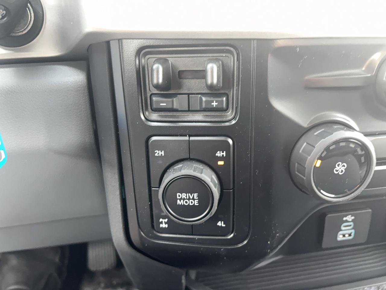 2026 Ford F-350 XLT, 6.7L POWER STROKE, SPRAY-IN BEDLINER Photo