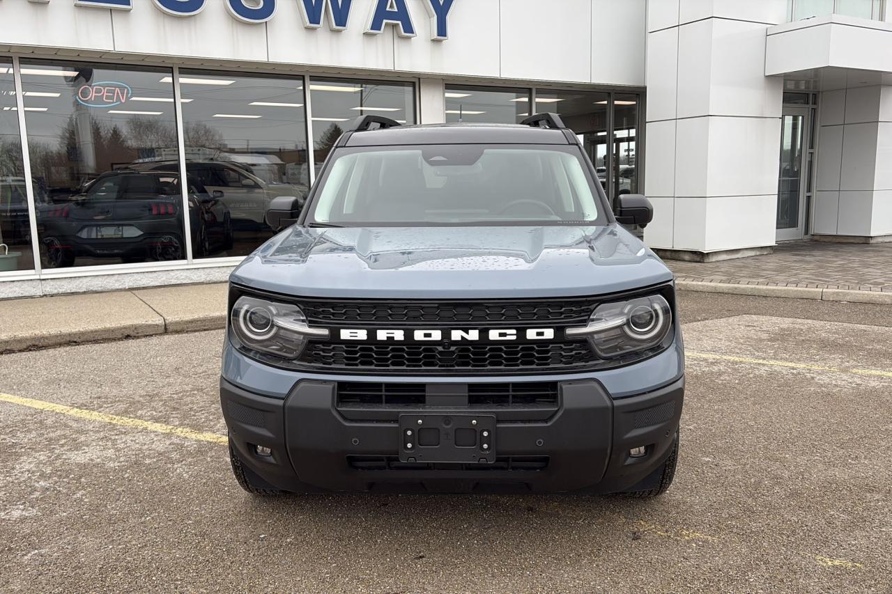 2025 Ford Bronco Sport OUTER BANKS, TECH PKG, MOONROOF, REMOTE START Photo2