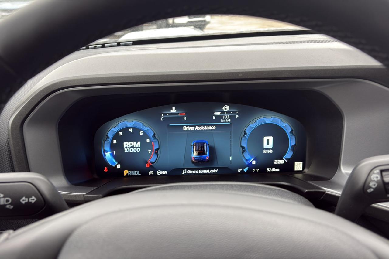 2025 Ford Bronco Sport OUTER BANKS, TECH PKG, MOONROOF, REMOTE START Photo