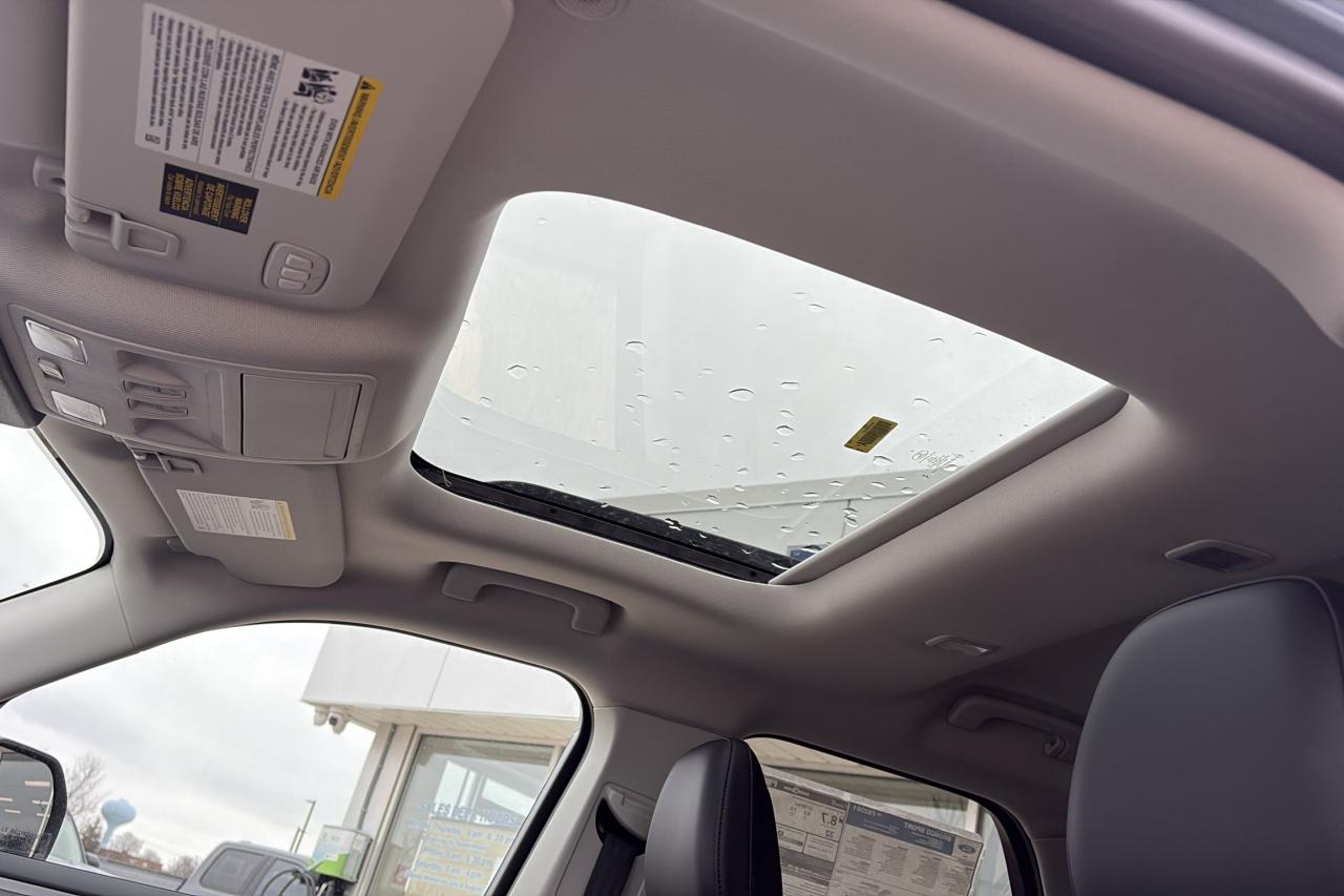 2025 Ford Bronco Sport OUTER BANKS, TECH PKG, MOONROOF, REMOTE START Photo