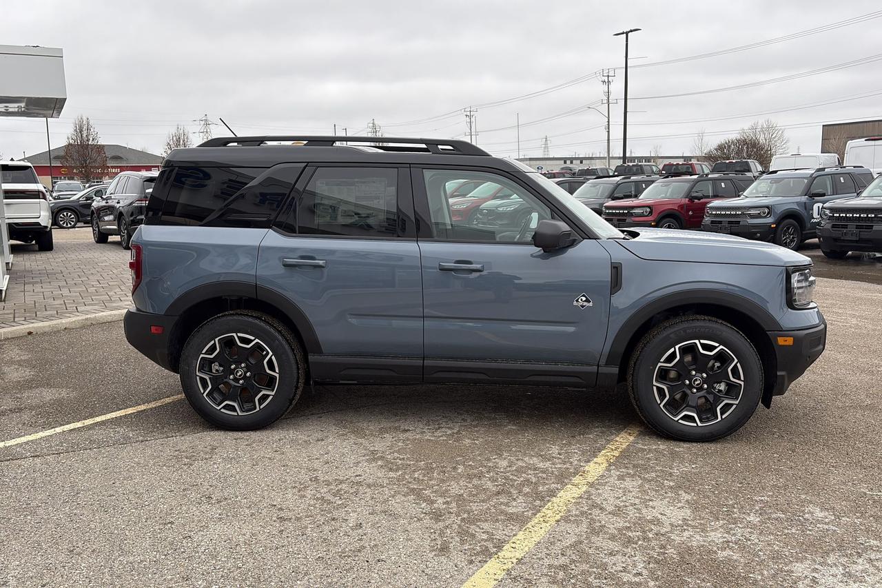 2025 Ford Bronco Sport OUTER BANKS, TECH PKG, MOONROOF, REMOTE START Photo