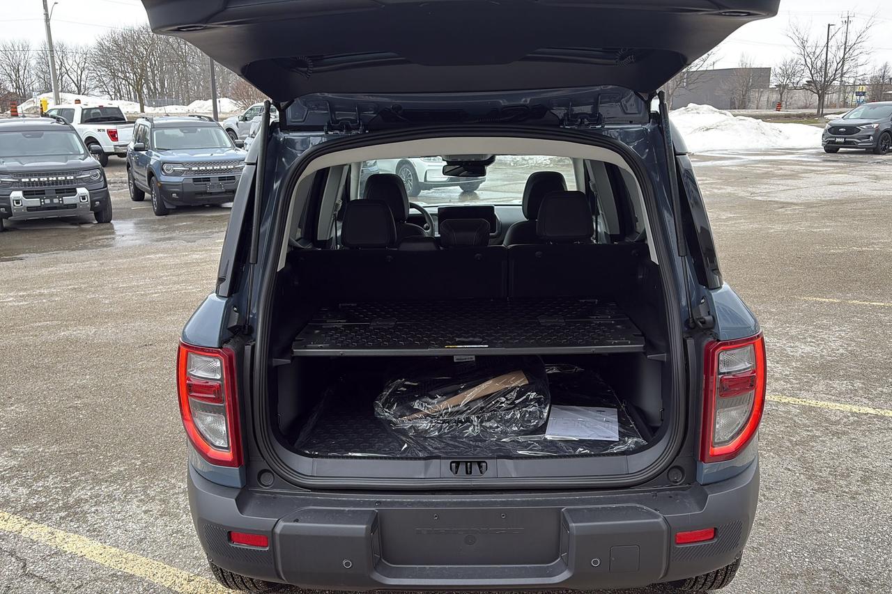 2025 Ford Bronco Sport OUTER BANKS, TECH PKG, MOONROOF, REMOTE START Photo
