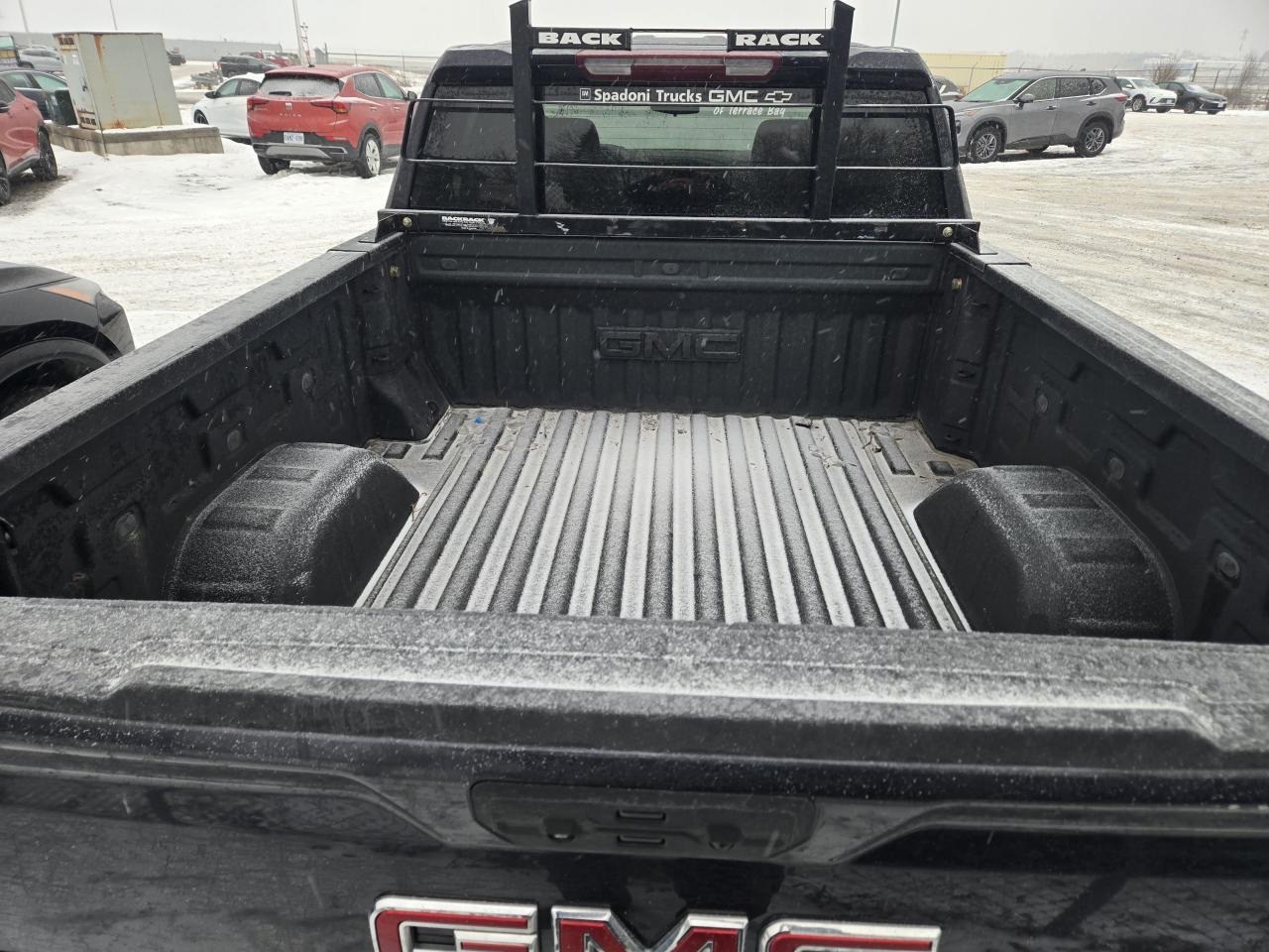 2023 GMC Sierra 1500 SLE - Photo #5