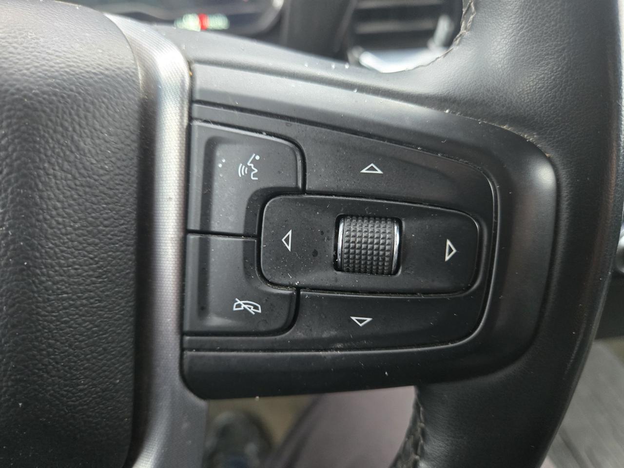 2023 GMC Sierra 1500 SLE - Photo #13