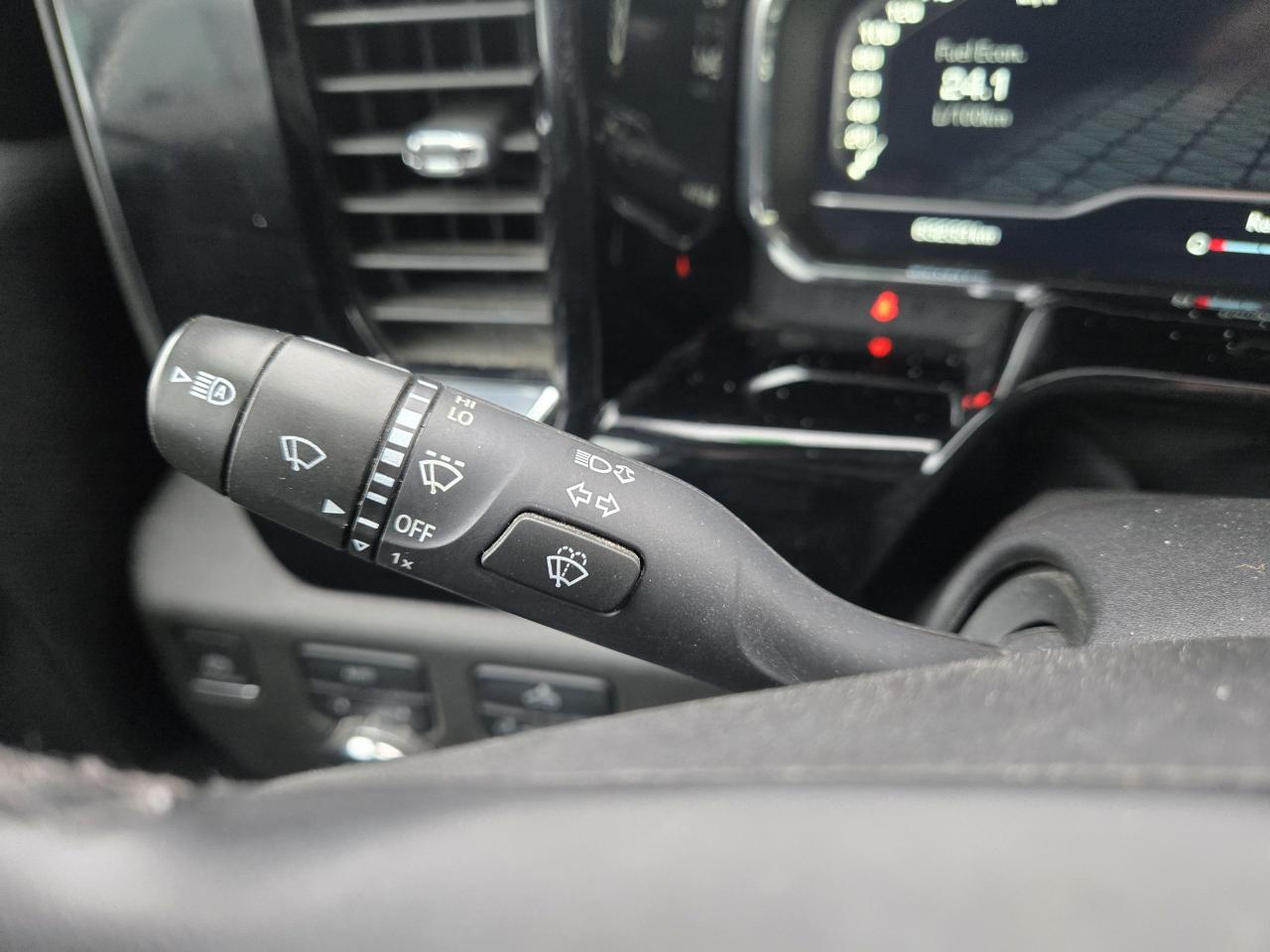 2023 GMC Sierra 1500 SLE - Photo #15