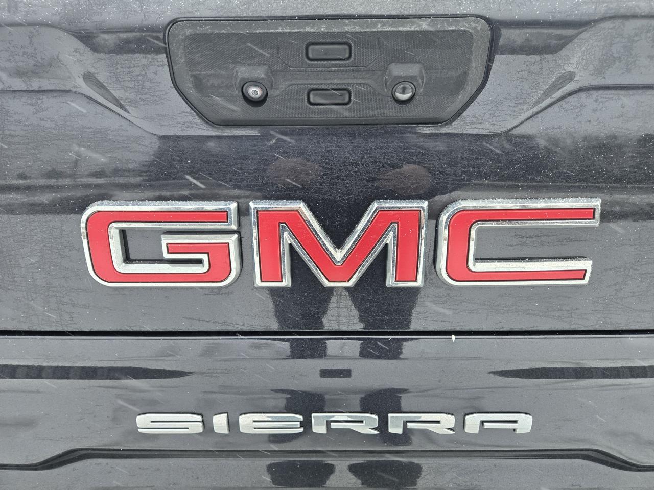 2023 GMC Sierra 1500 SLE - Photo #20