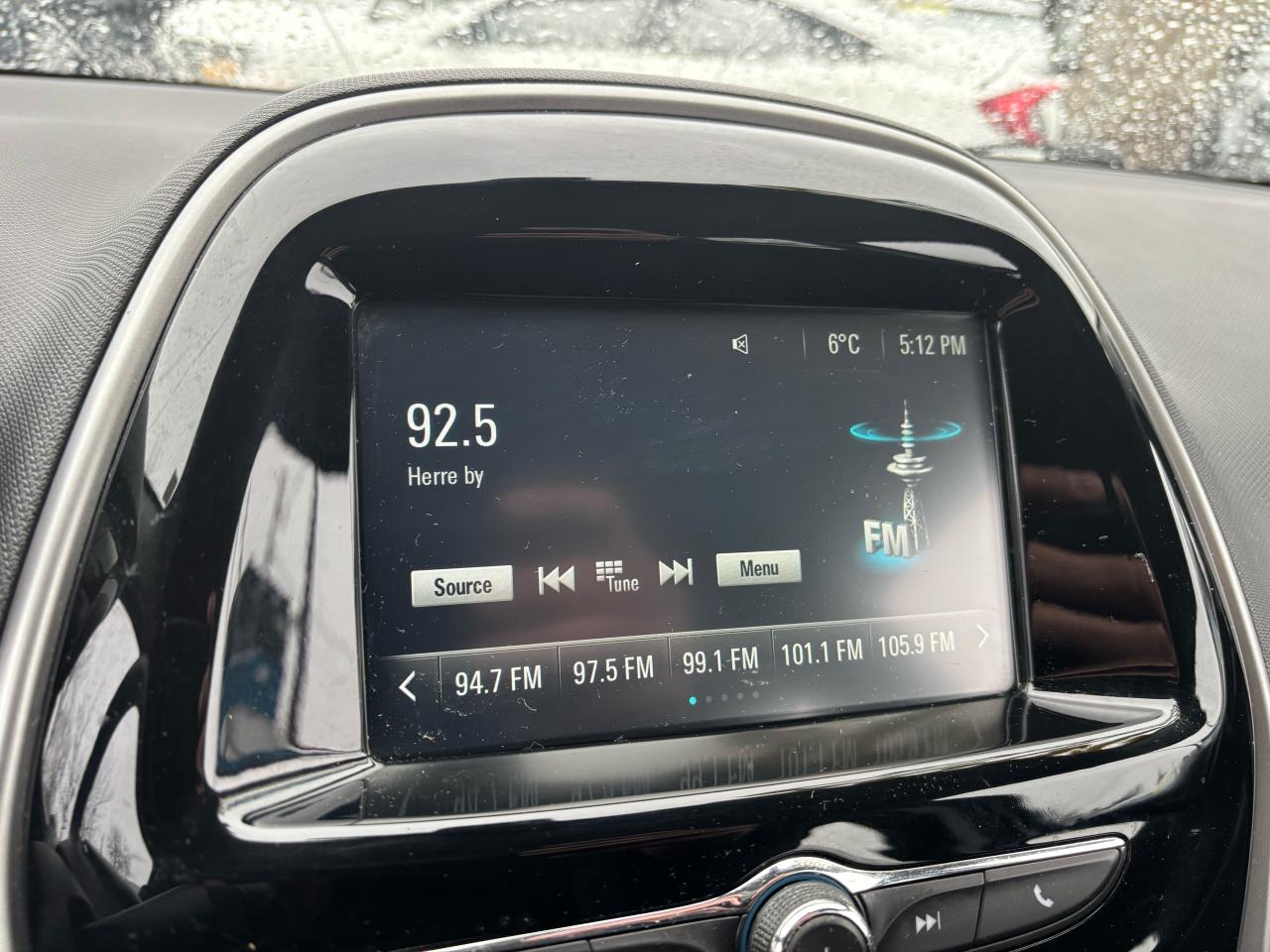 2018 Chevrolet Spark LT, Hatchback, Back-Up-Camera, Alloys, Bluetooth Photo