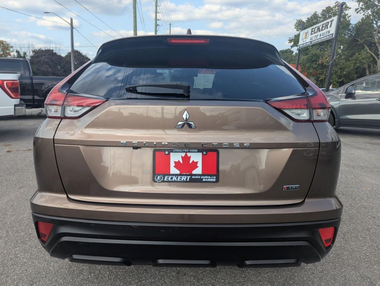 2022 Mitsubishi Eclipse Cross ES S-AWC  END OF YEAR BLOWOUT SALE!! Photo4