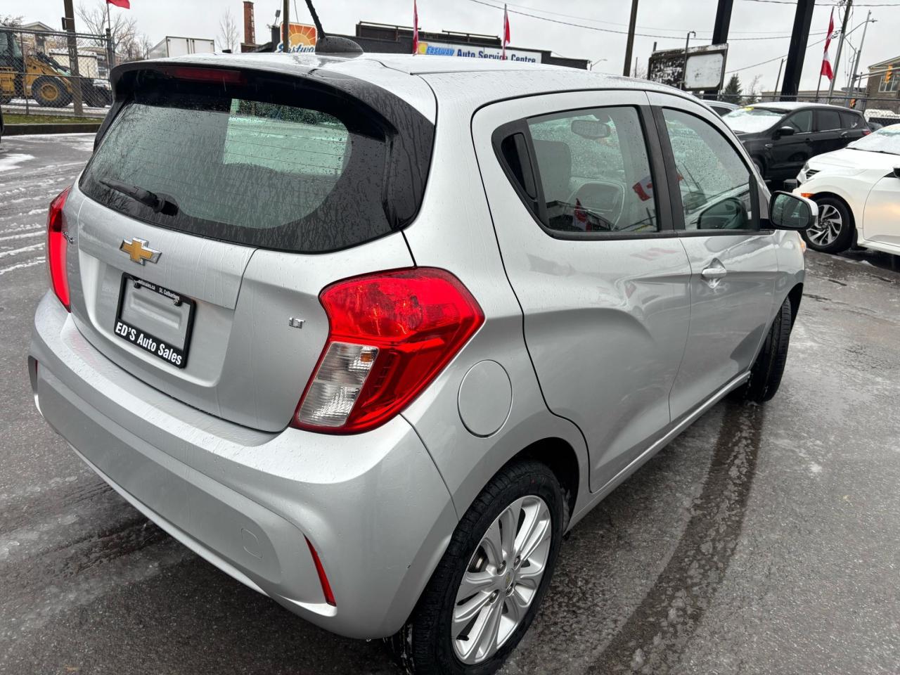 2018 Chevrolet Spark LT, Hatchback, Back-Up-Camera, Alloys, Bluetooth