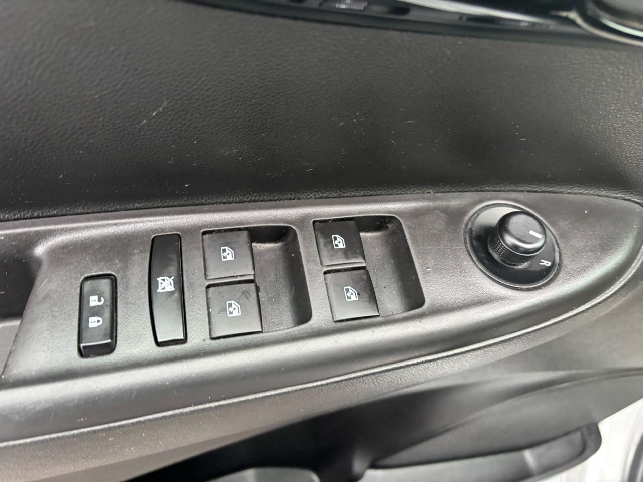 2018 Chevrolet Spark LT, Hatchback, Back-Up-Camera, Alloys, Bluetooth