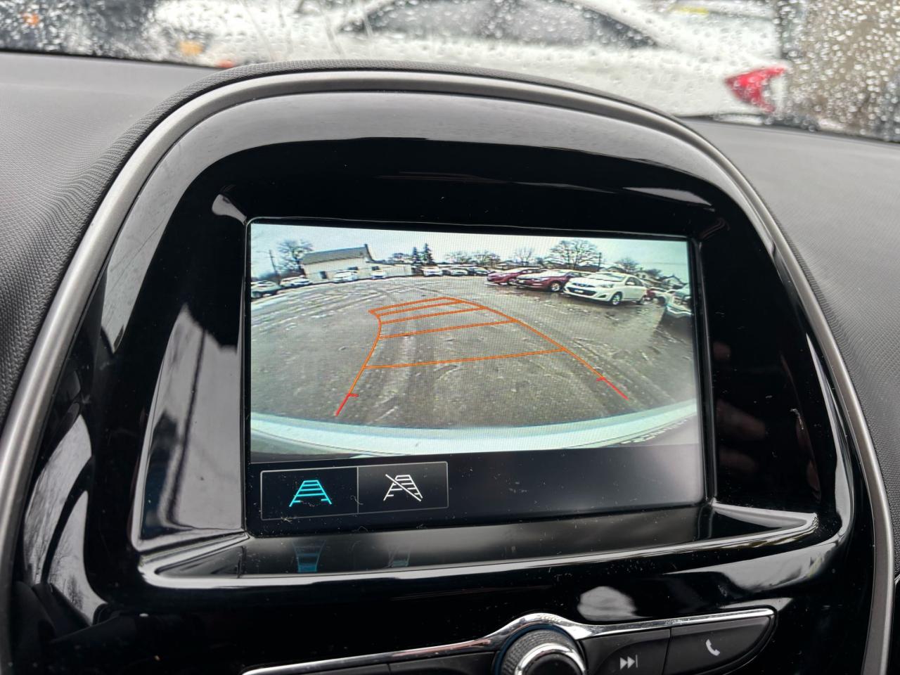 2018 Chevrolet Spark LT, Hatchback, Back-Up-Camera, Alloys, Bluetooth