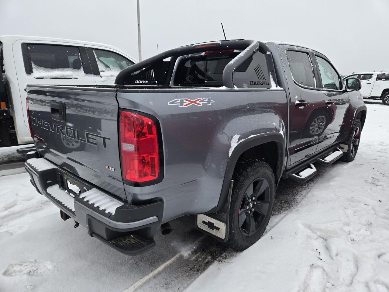 2022 Chevrolet Colorado 4WD LT - Photo #4
