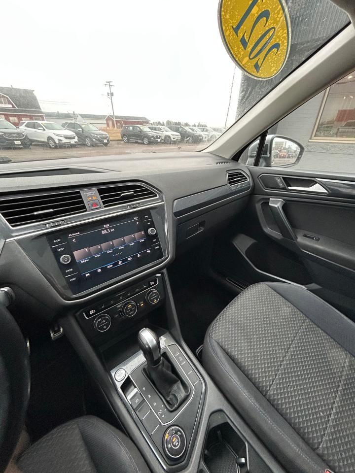 2021 Volkswagen Tiguan COMFORTLINE Photo