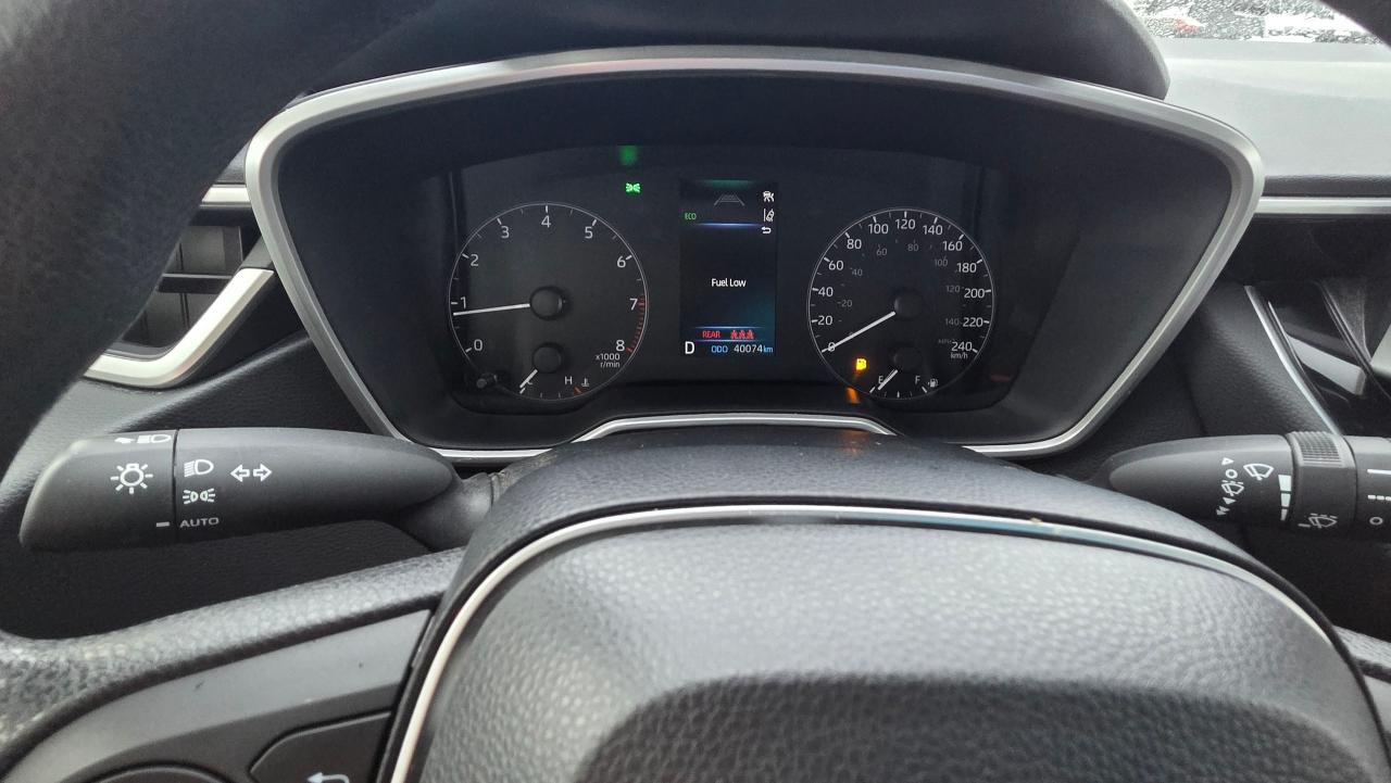 2023 Toyota Corolla SE Photo