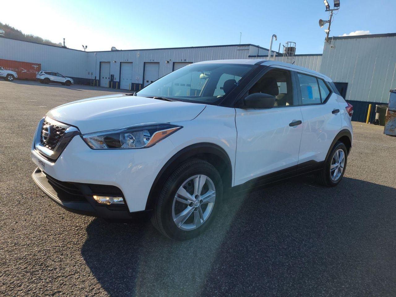 2019 Nissan Kicks S