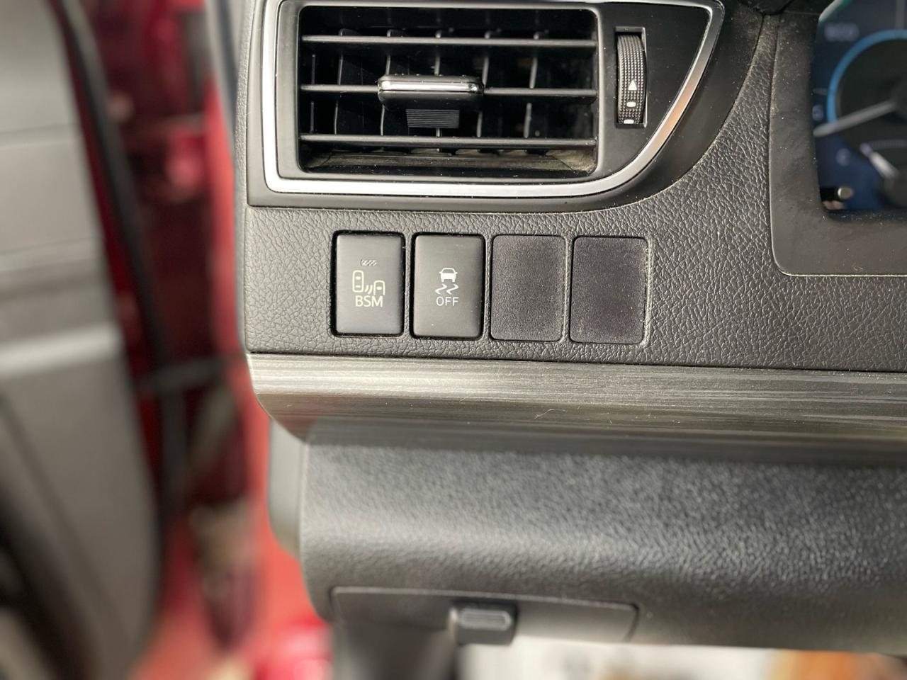 2015 Toyota Camry XLE HYBRID