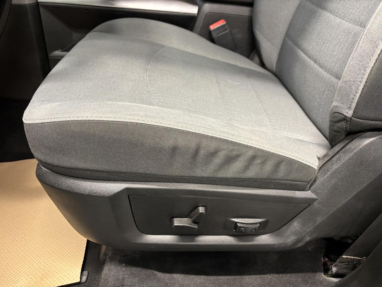 2021 RAM 1500 Classic TRADESMAN Photo