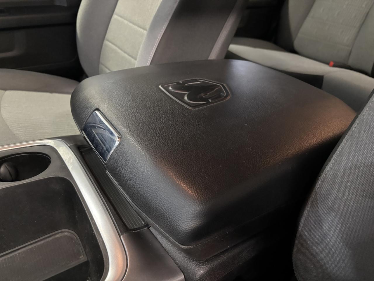 2021 RAM 1500 Classic TRADESMAN Photo