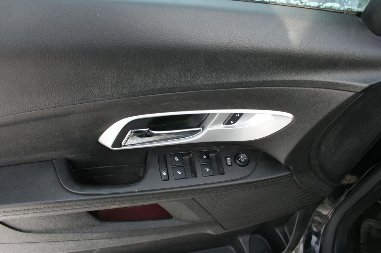 2015 Chevrolet Equinox LS Photo