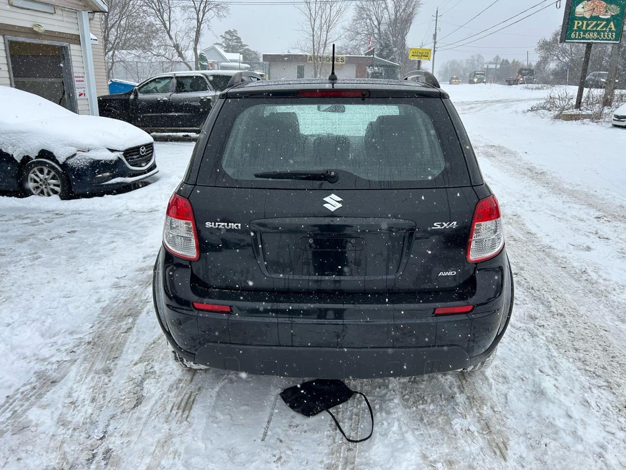 2011 Suzuki SX4 JLX ESP Photo4