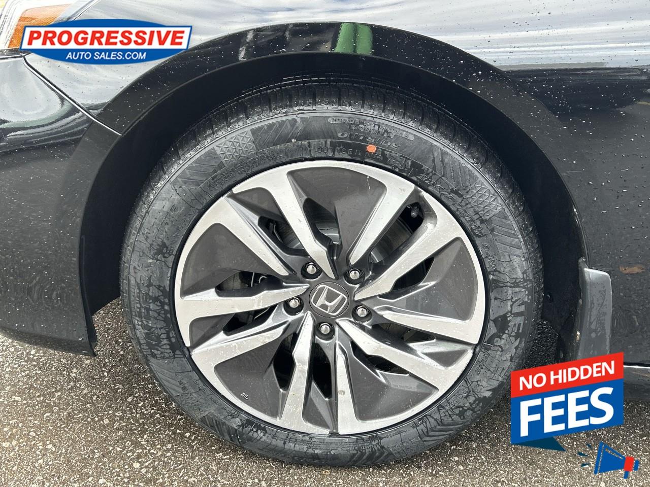 2019 Honda Accord Hybrid Touring Photo