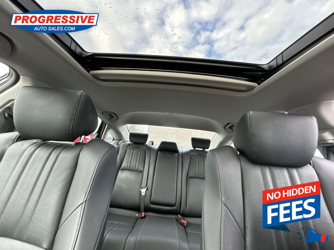 2019 Honda Accord Hybrid Touring Photo