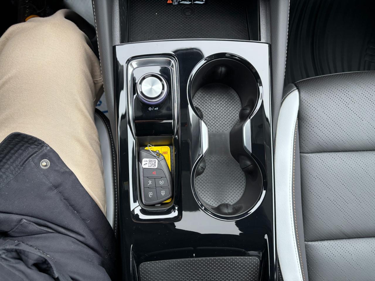 2026 Buick Envision Sport Touring 2026 Buick Envision ST AWD Photo