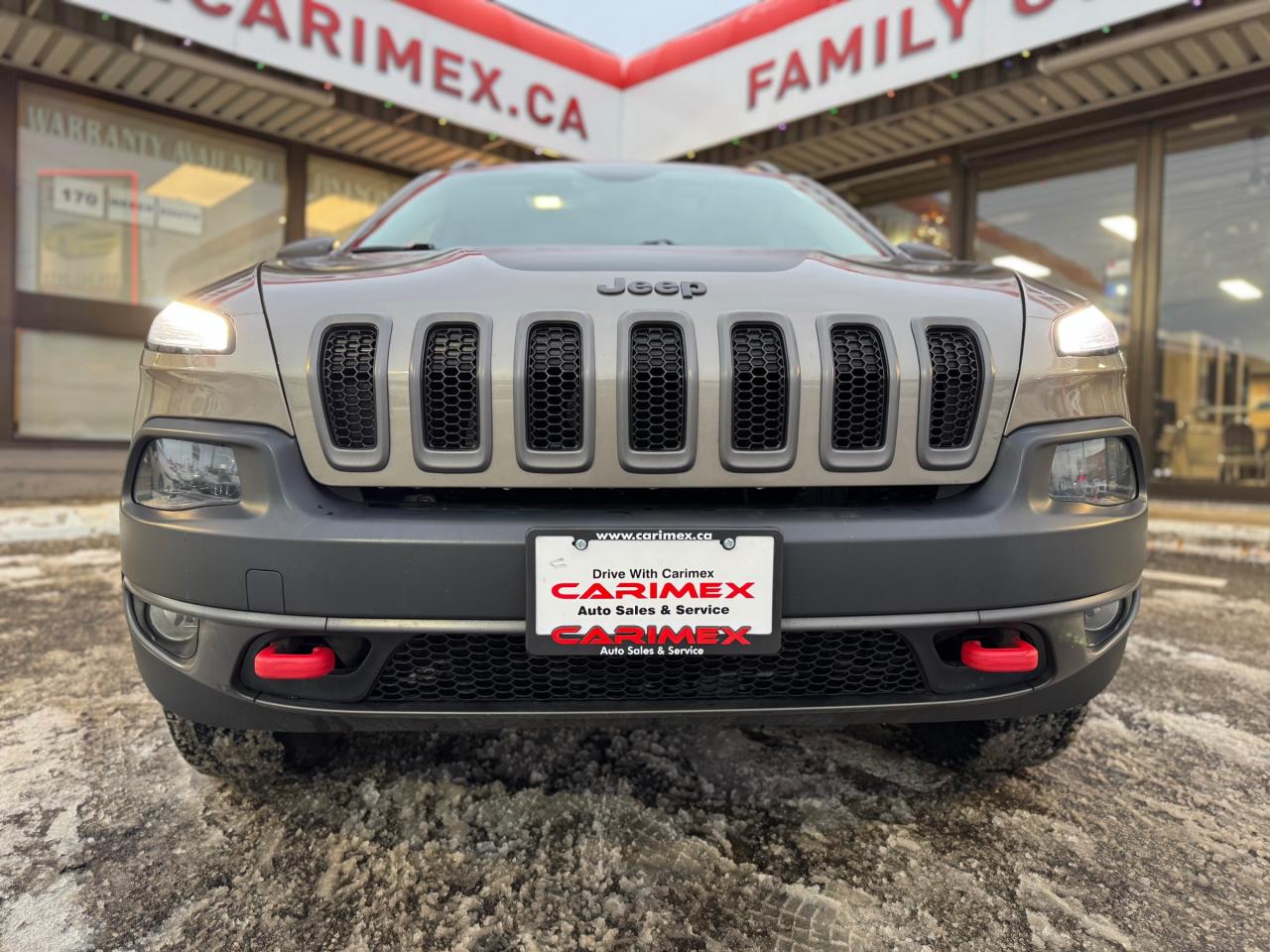2016 Jeep Cherokee Trailhawk Leather | Sunroof | Heated Seats | Heated Steering | Backup Camera Photo