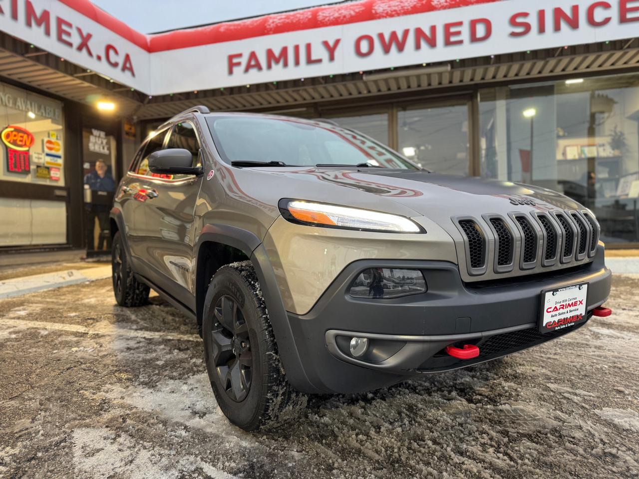 2016 Jeep Cherokee Trailhawk Leather | Sunroof | Heated Seats | Heated Steering | Backup Camera Photo