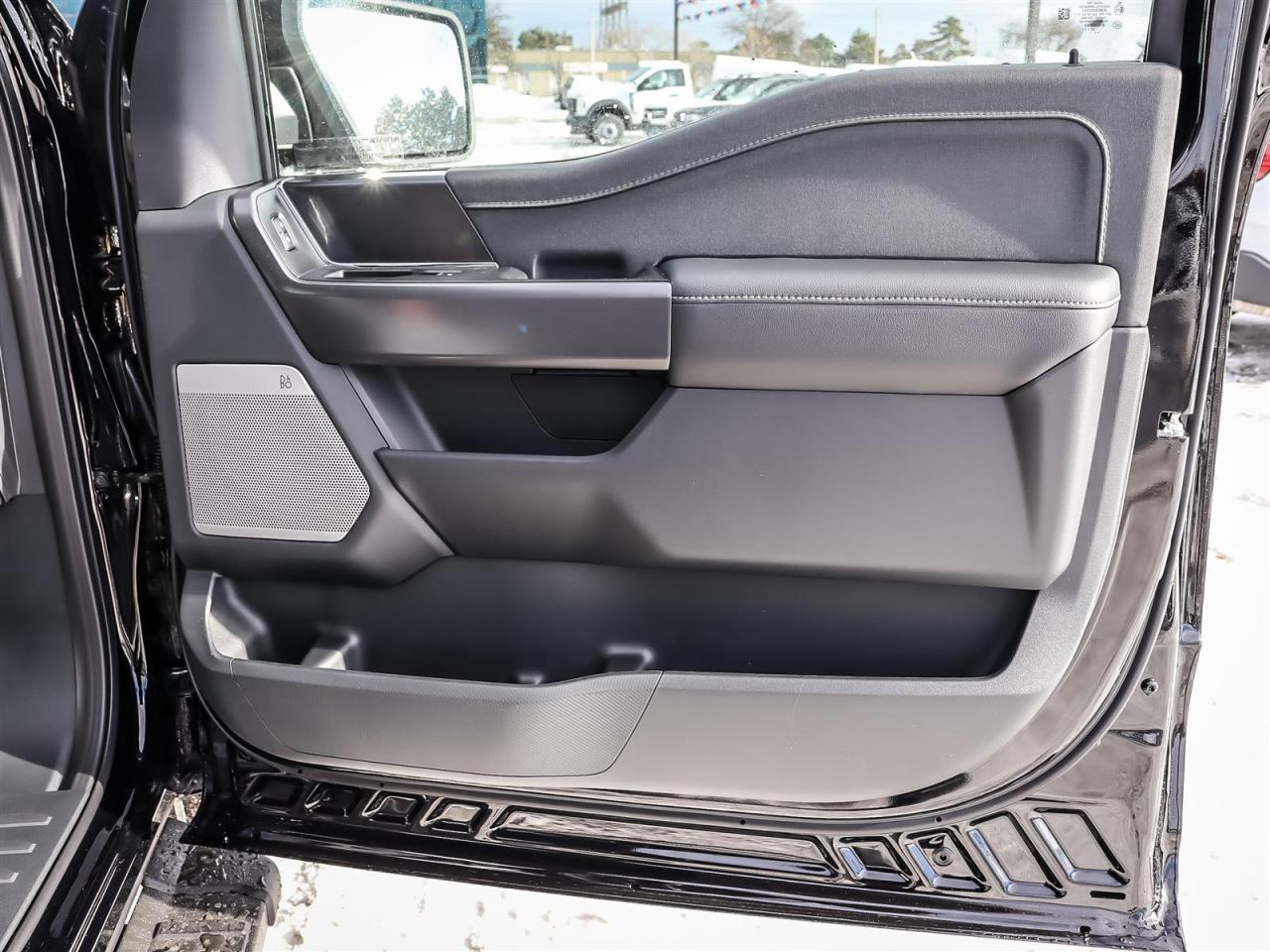 2025 Ford F-150 Lariat Photo