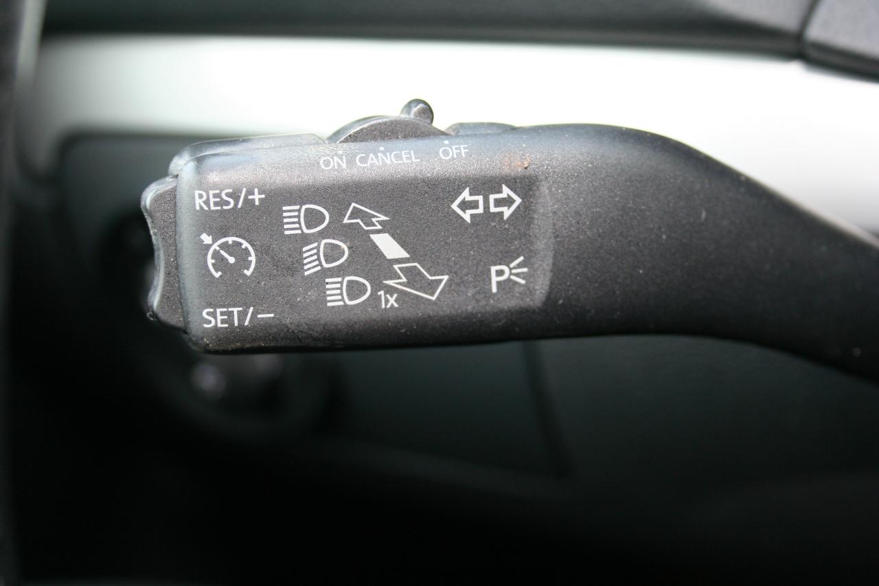 2013 Volkswagen Golf COMFORTLINE Photo