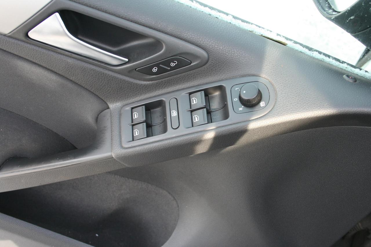 2013 Volkswagen Golf COMFORTLINE Photo