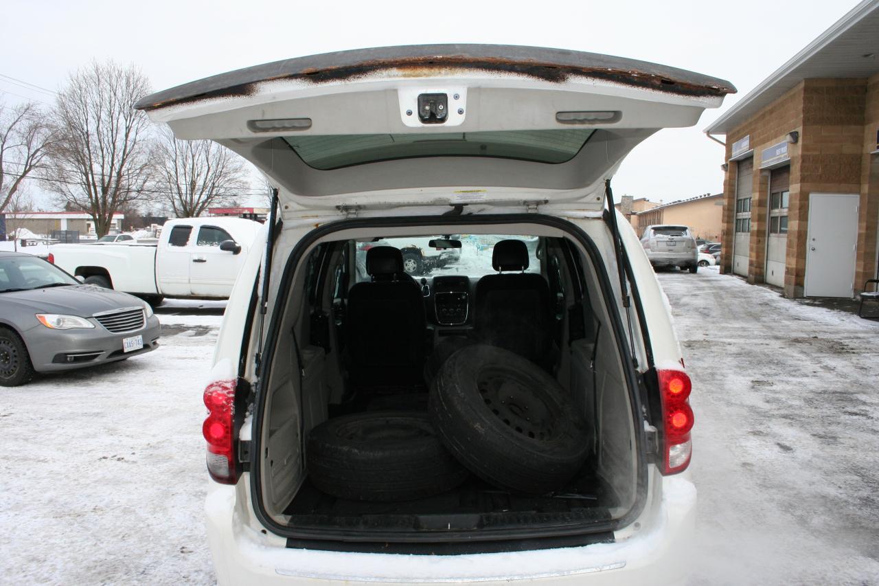 2012 Dodge Grand Caravan SXT Photo