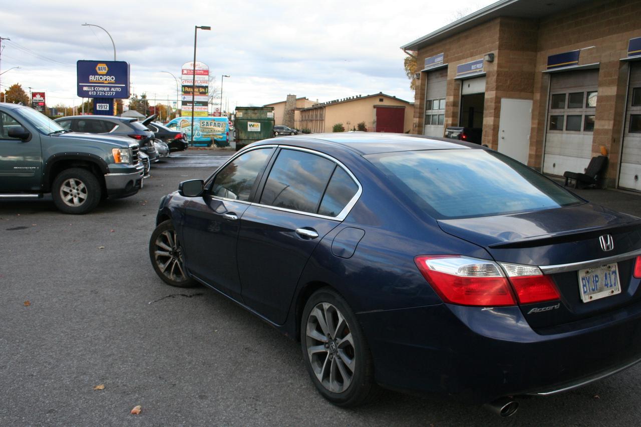 2015 Honda Accord Sport Photo