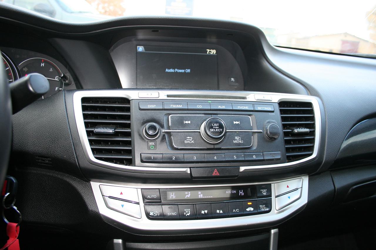 2015 Honda Accord Sport Photo