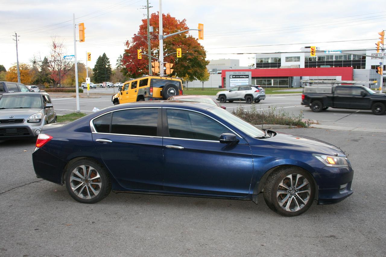 2015 Honda Accord Sport Photo