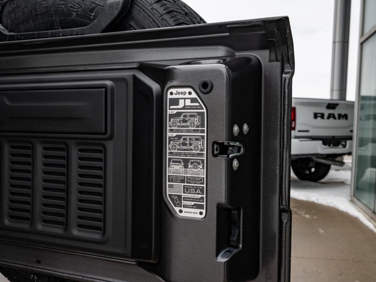 2026 Jeep Wrangler Sahara Photo