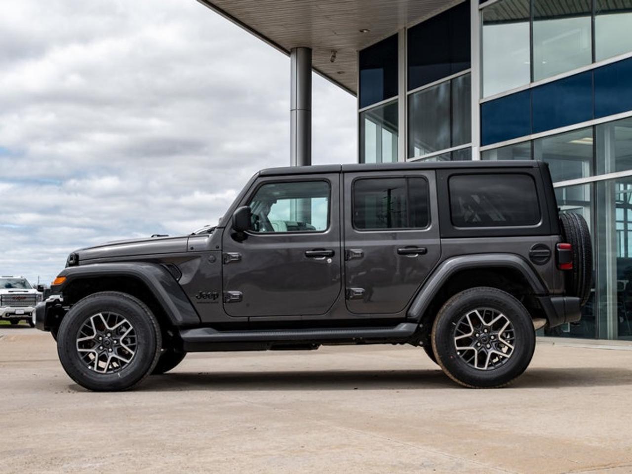2026 Jeep Wrangler Sahara Photo