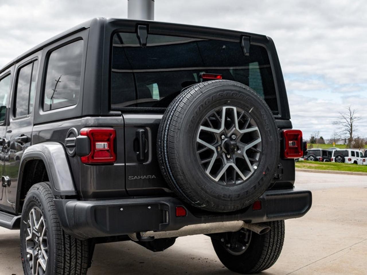 2026 Jeep Wrangler Sahara Photo