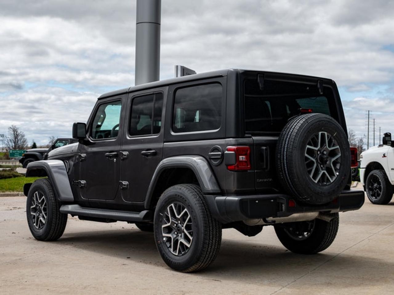 2026 Jeep Wrangler Sahara Photo