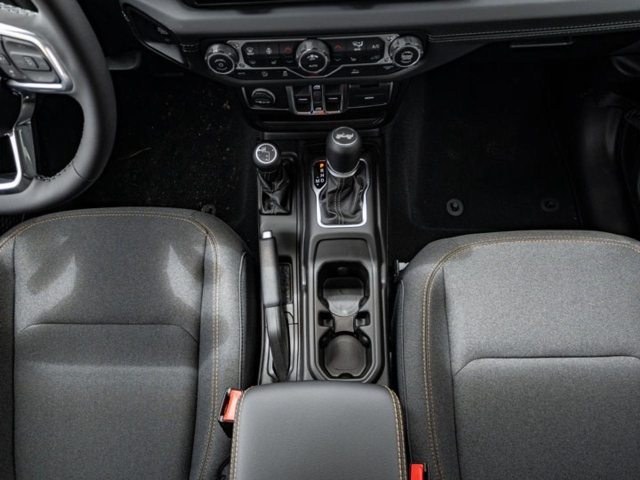 2026 Jeep Wrangler Sahara Photo