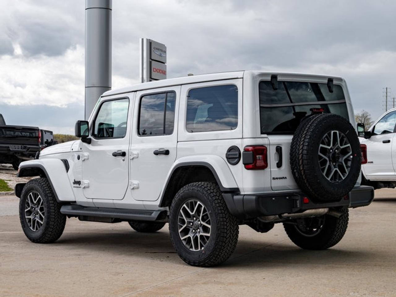 2026 Jeep Wrangler Sahara Photo